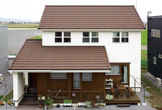 �yDECRA Milano[�f�N���~���m]�zAHI ROOFING �{�H�ʐ^